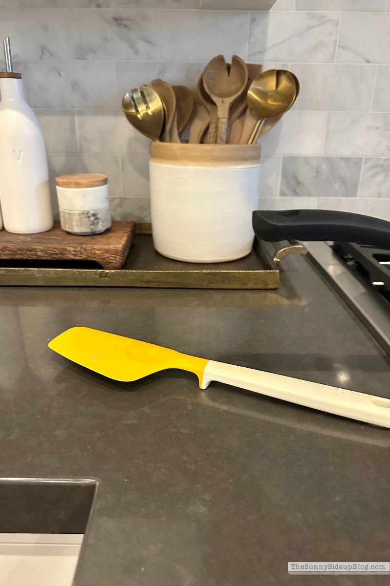 Spatula (Sunny Side Up)