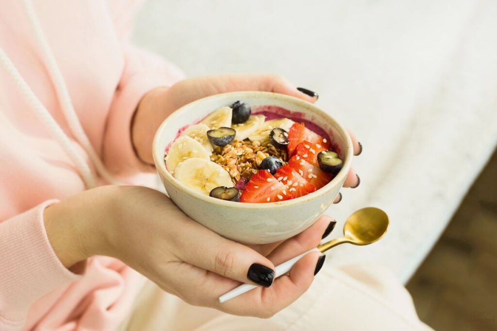 healthy smoothie bowl with fruit