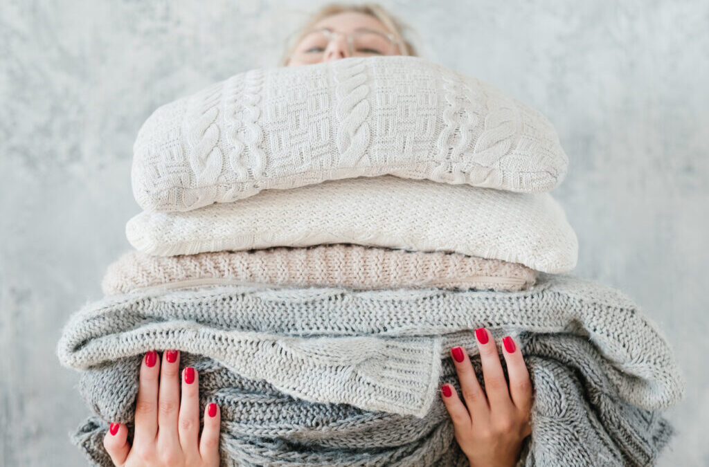 What to Declutter During the Winter: 7 Things to Clear Out